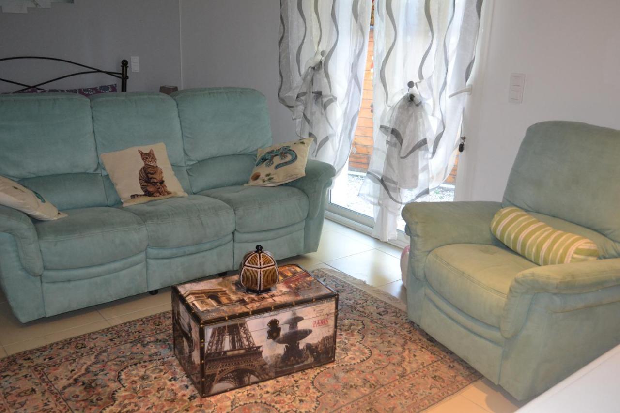 Suite 30 M2 Ideale Pour 2 Personnes Flassans-sur-Issole Exterior photo