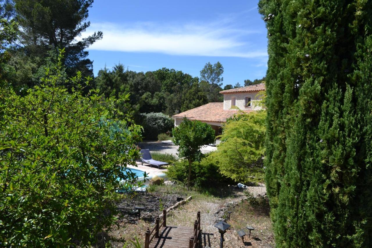Suite 30 M2 Ideale Pour 2 Personnes Flassans-sur-Issole Exterior photo